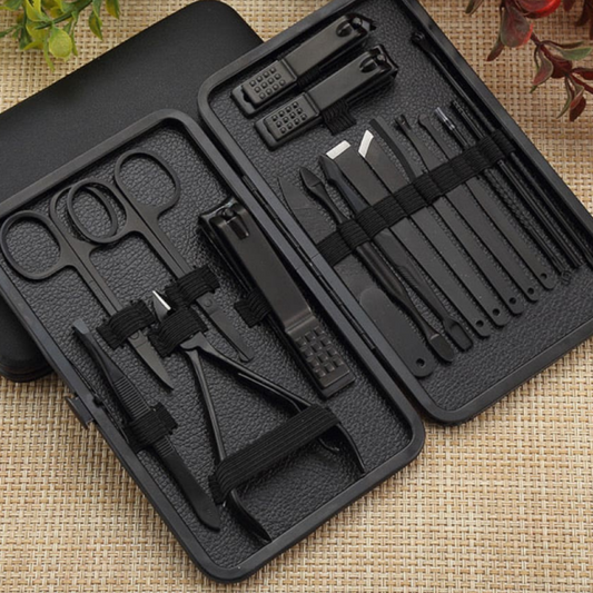 Black Stainless Steel 18PCs Nail Kit Box