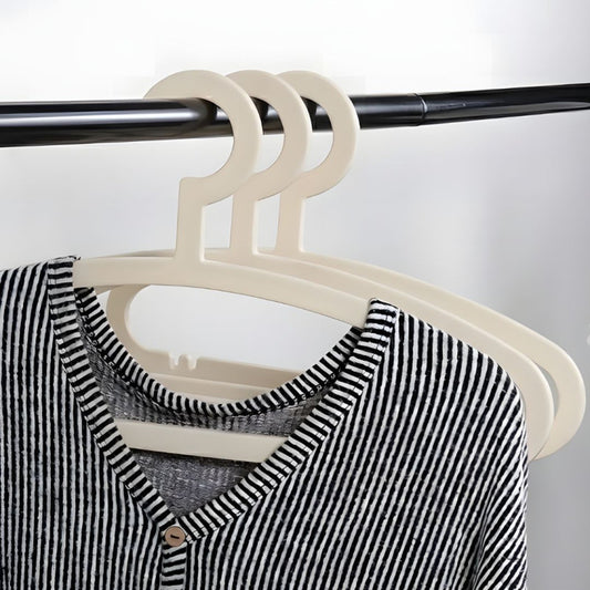 3 pcs Plastic Hefty Hanger Heavy Duty Clothes Hangers