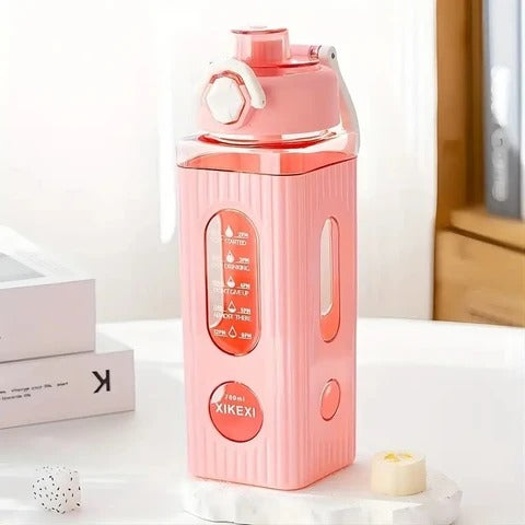 Reusable 700 ML Plastic Drinking Bottle