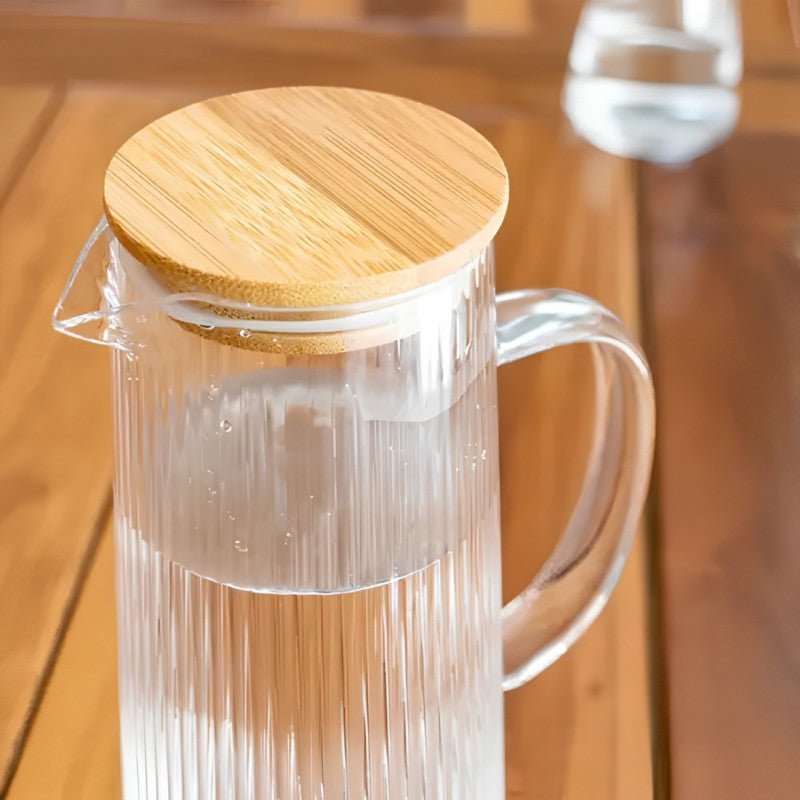 1.1L Borosilicate Glass Pitcher With Bamboo Lid - Homazing