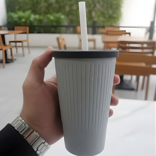 Ice Cream & Juice Cup with Straw